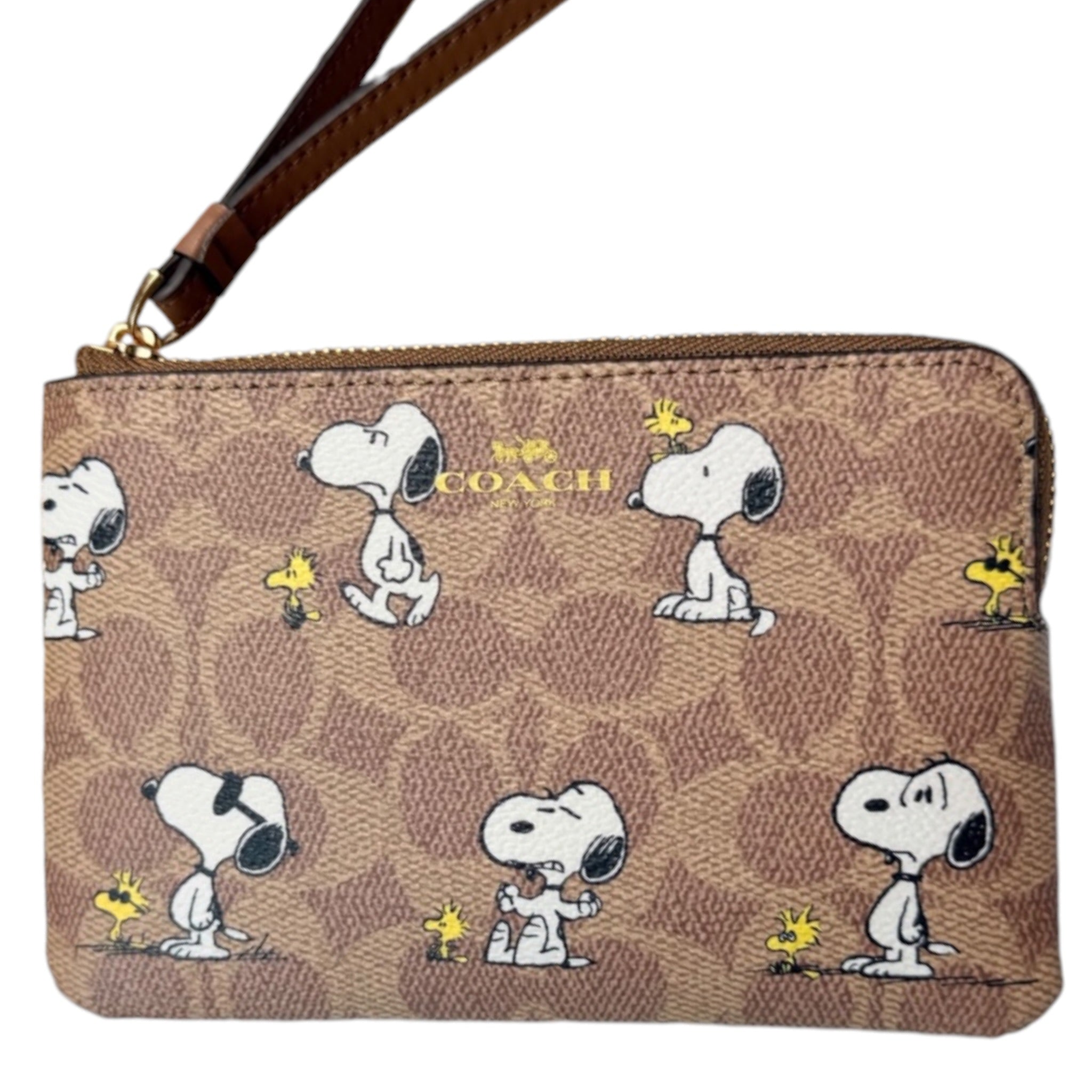 Peanuts Characters Corner Zip Wristlet