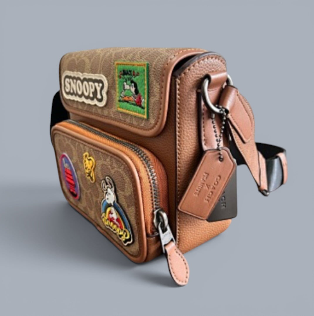 Peanuts Sullivan Flap Crossbody Bag