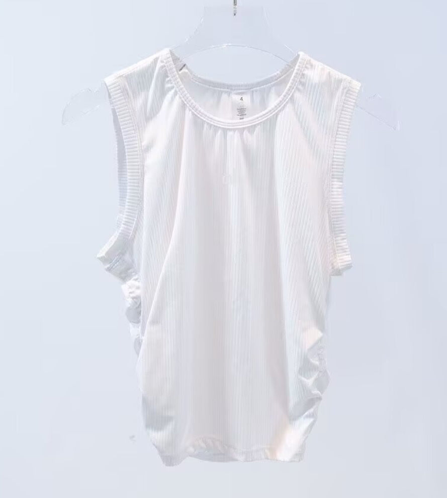 Ribbed En Pointe Tank by ALO