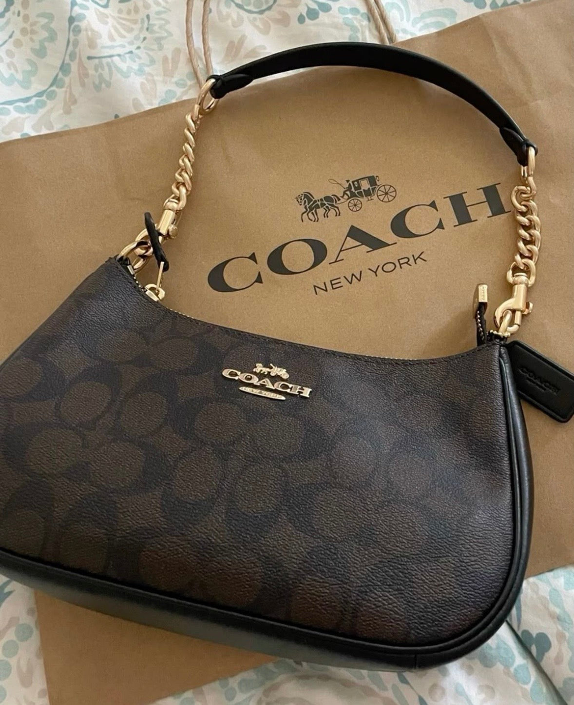 Teri Shoulder Bag