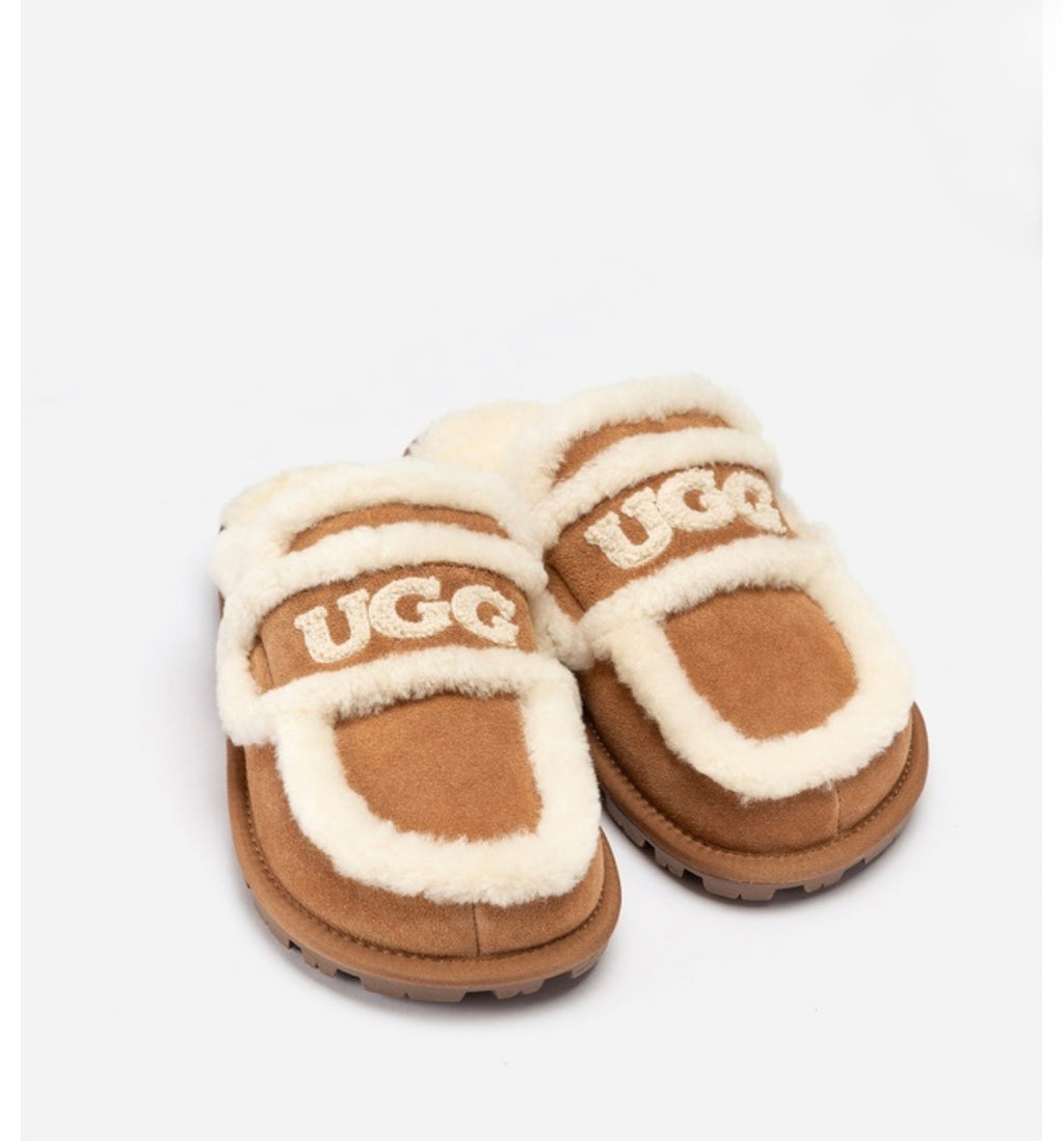 Violet Shearling Slippers