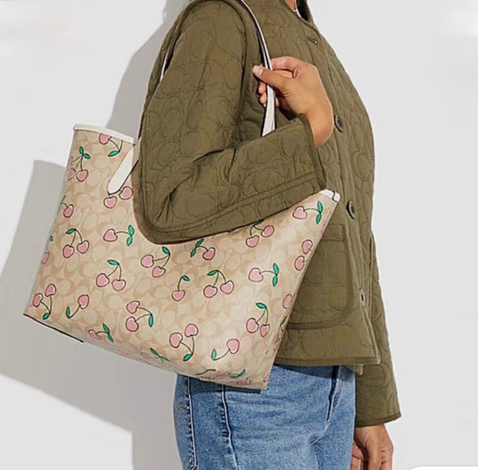 City Tote with Heart Cherry Print