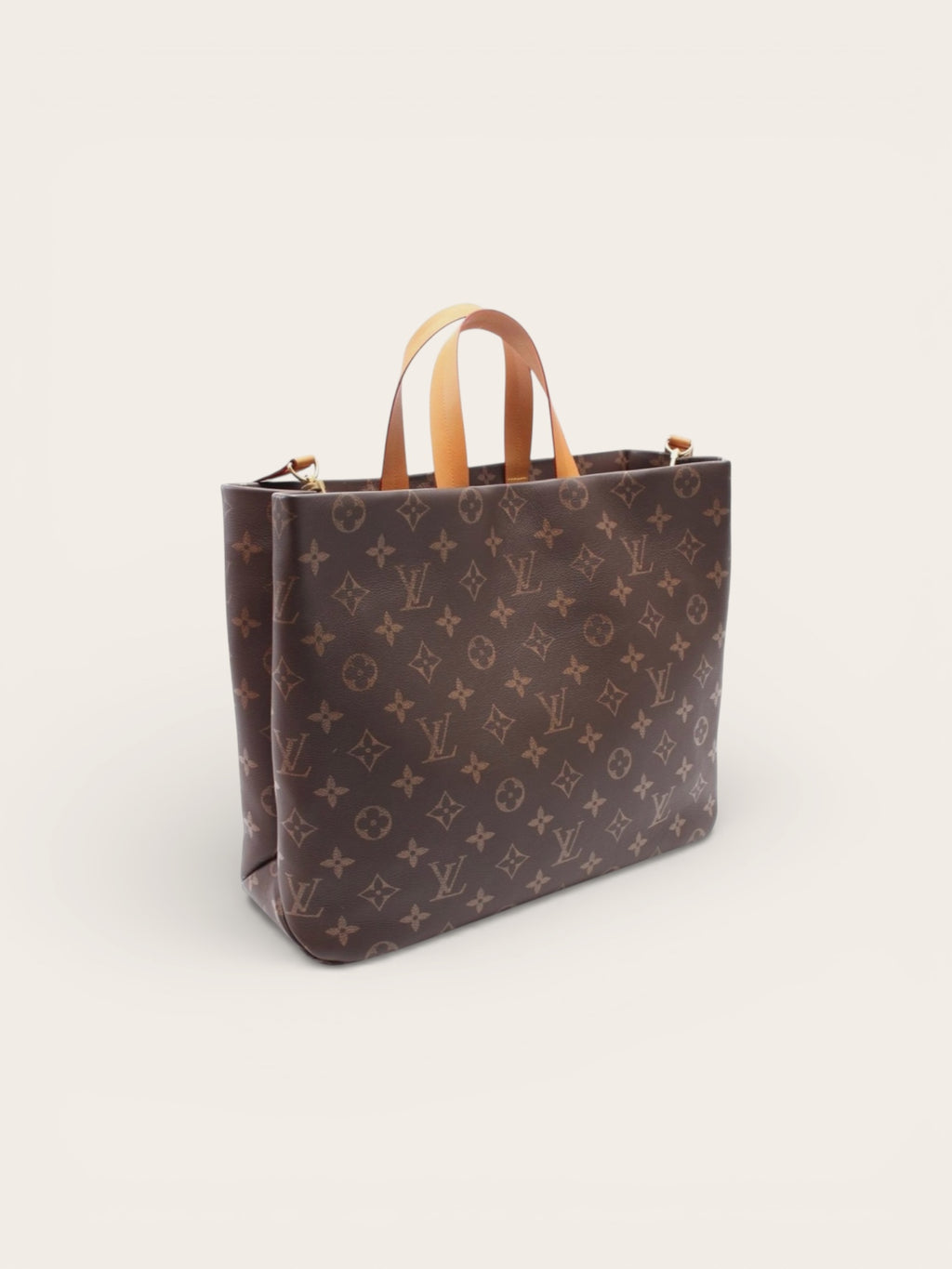 Shopper Tote in Monogram