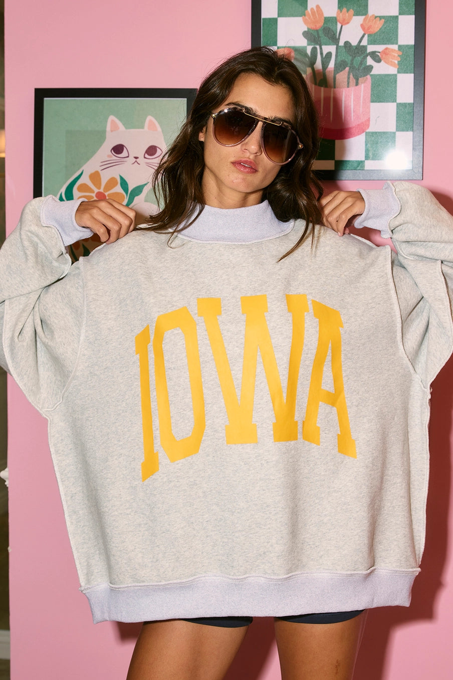 IOWA/IA Reversible Mock Neck Sweatshirt